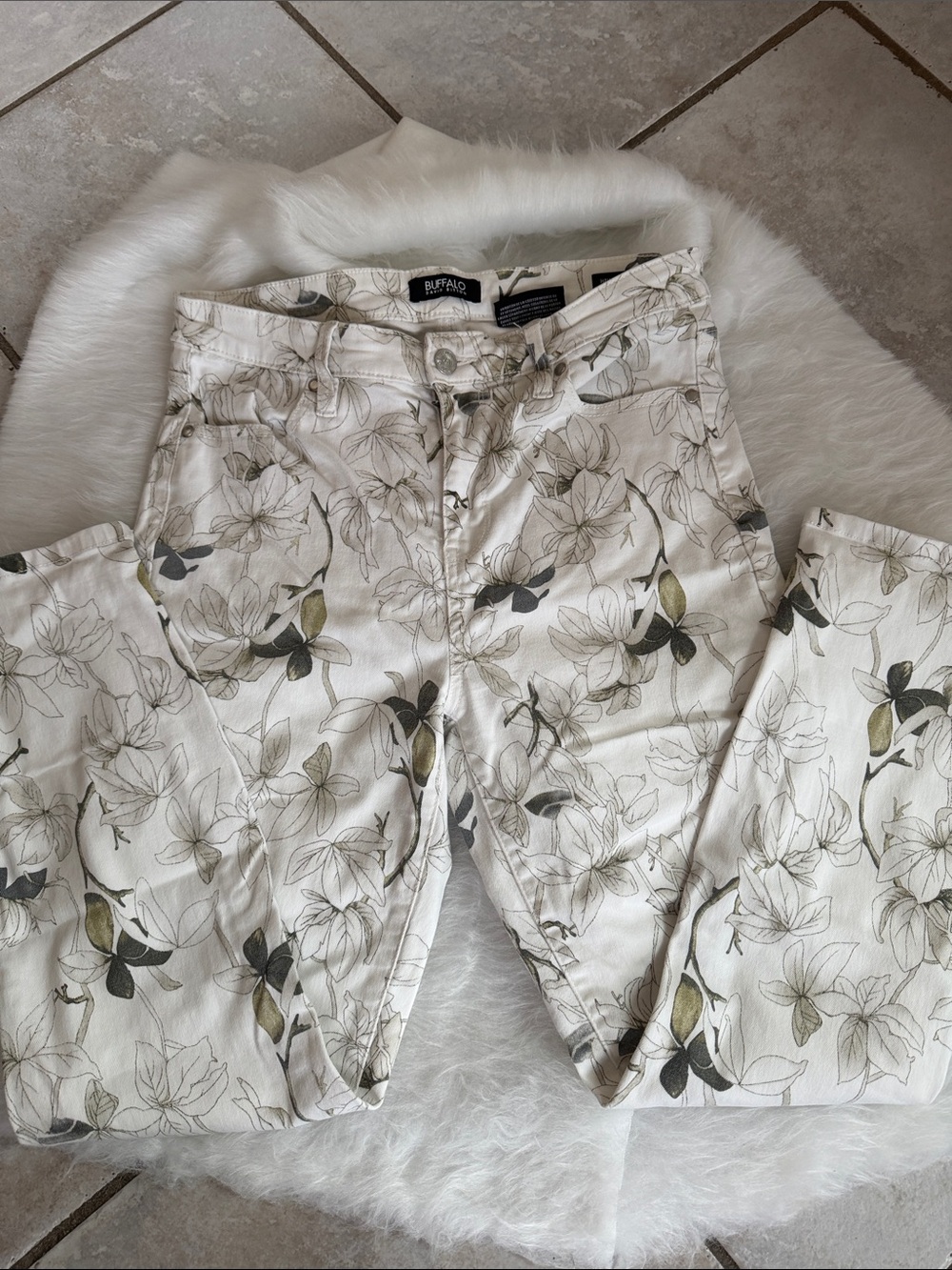 Buffalo David Bitton Cream Floral Linen-Blend Pants with Olive Accents